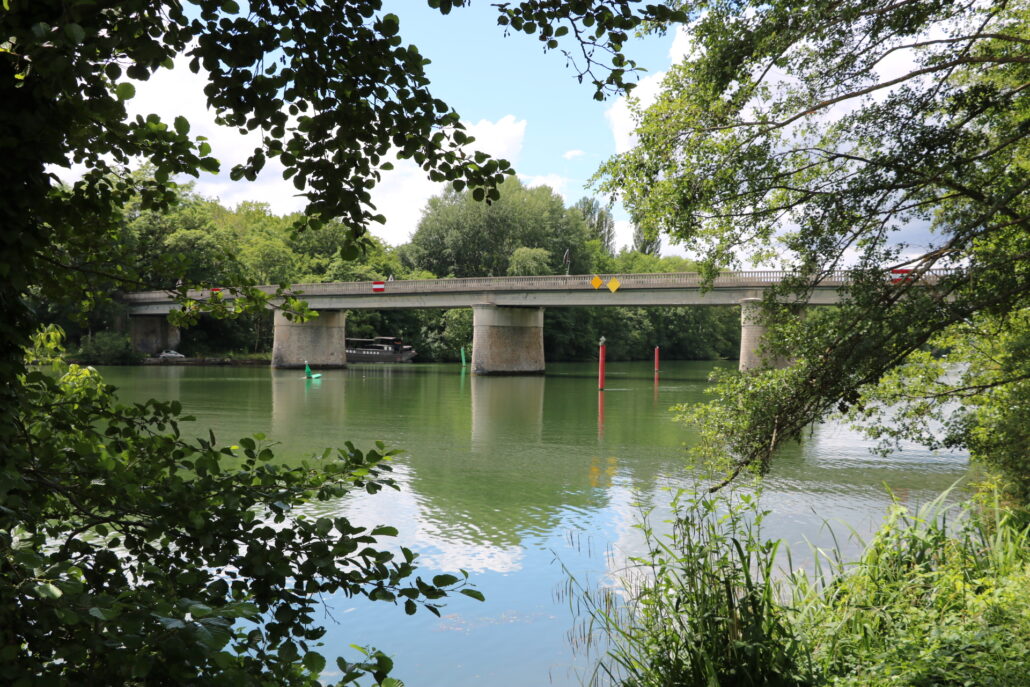 Pont de Fontaine-le-Port