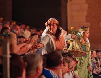 Spectacle historique de Meaux "Folles Époques !"_Meaux