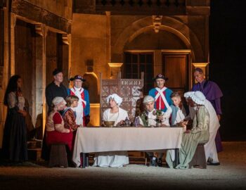 Spectacle historique de Meaux "Folles Époques !"_Meaux