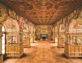 Exposition de costume de scène au Château de Fontainebleau sous le signe de Marie-Antoinette_Fontainebleau